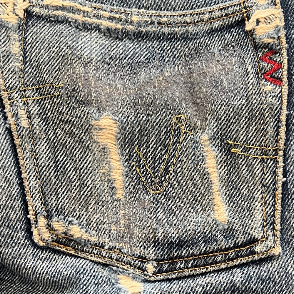 Men's Distressed Blue Jeans - Picture 6 of 7